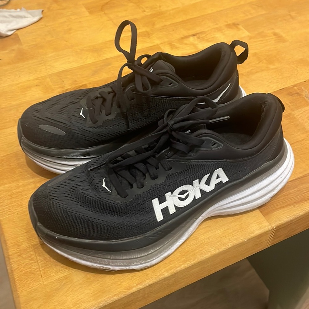 Hoka Bondi 8